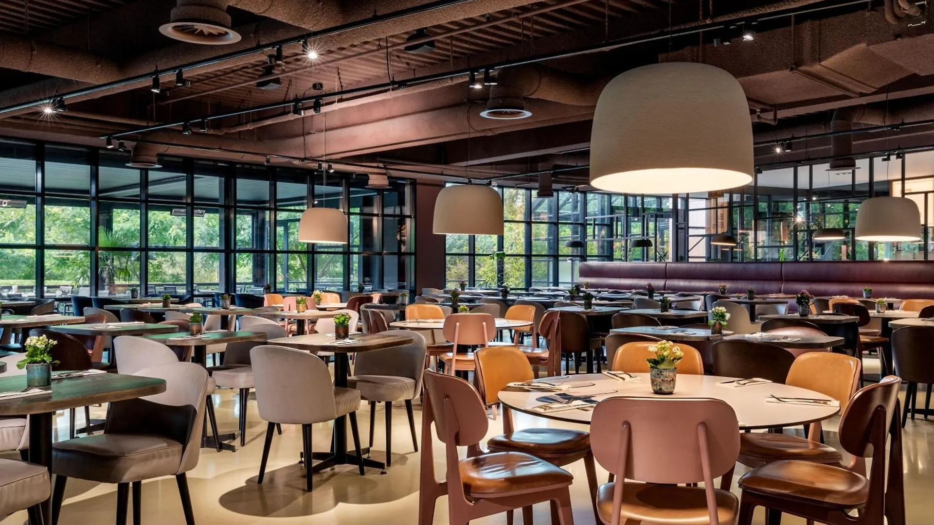 Corendon Amsterdam Schiphol Airport, A Tribute Portfolio Hotel Badhoevedorp Paesi Bassi