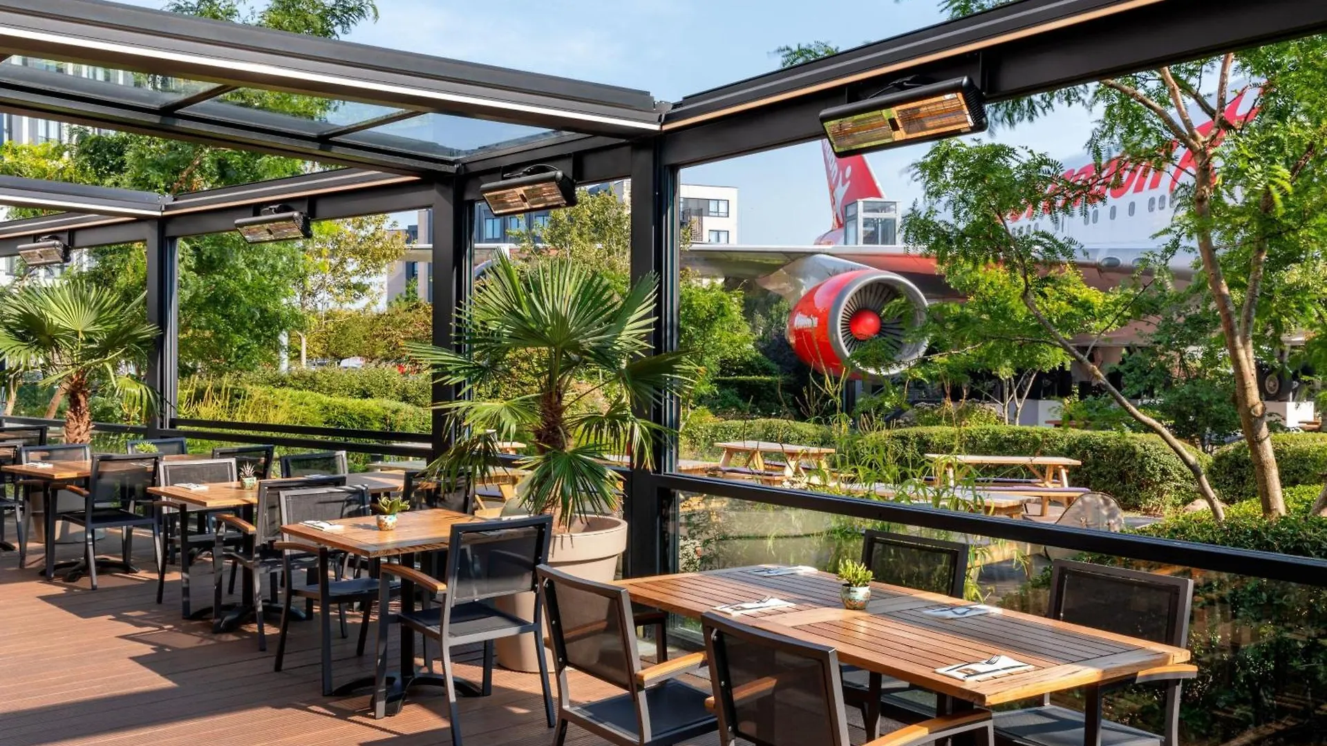 Corendon Amsterdam Schiphol Airport, A Tribute Portfolio Hotel Badhoevedorp